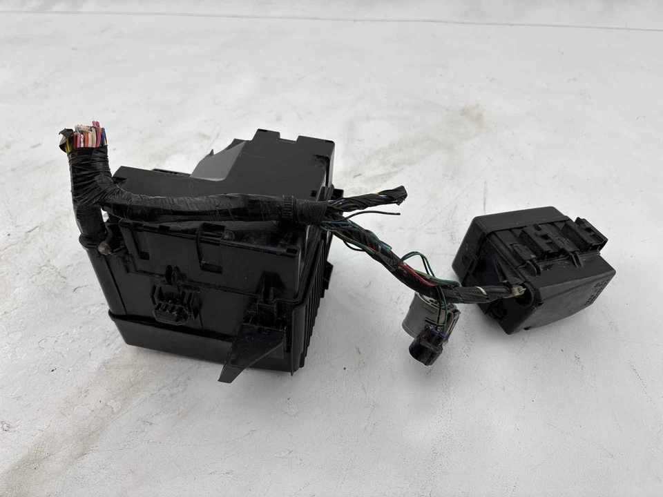 17-22 三菱 Mirage G4 1.2L 发动机保险丝盒盖 — 第 4/4 张图片