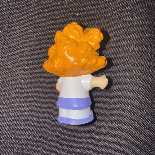 Fisher Price Little People Red Hair Girl 2012 Sofie Pen In Pocket Book School - Picture 2 of 2