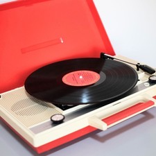 vintage record player victor pe-8400