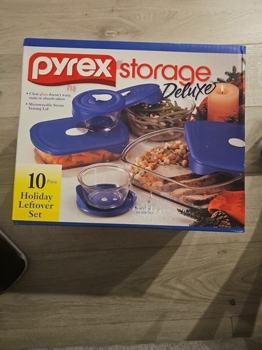 Vtg Pyrex Storage Deluxe 10-Piece with Snap on Lids BRAND NEW