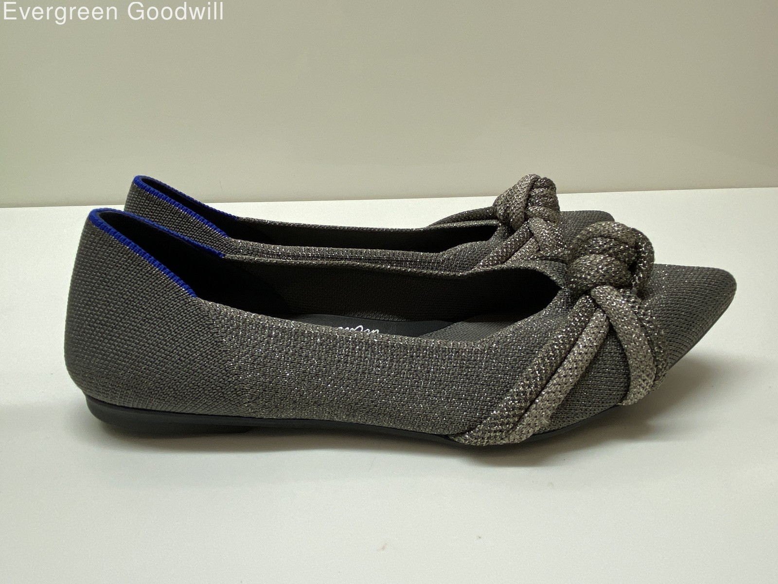 Rothy’s Women's The Knot Point II 185-016 Gray Slip-On Ballet Flats Size 8