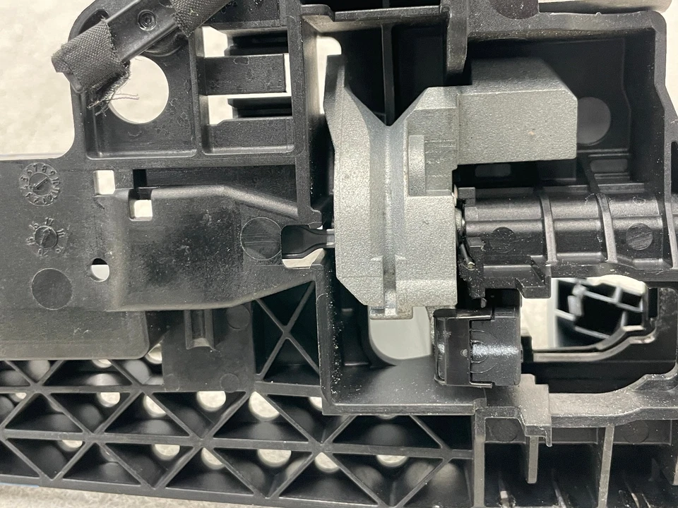 Audi Q7 2017 2018 2019 manija de puerta exterior del conductor delantero izquierdo blanco 1625 OEM Foto 4 de 4