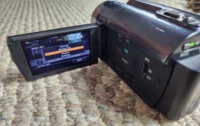 Sony Handycam HDR-XR350V 160GB HDD 12X Zoom Handheld Digital