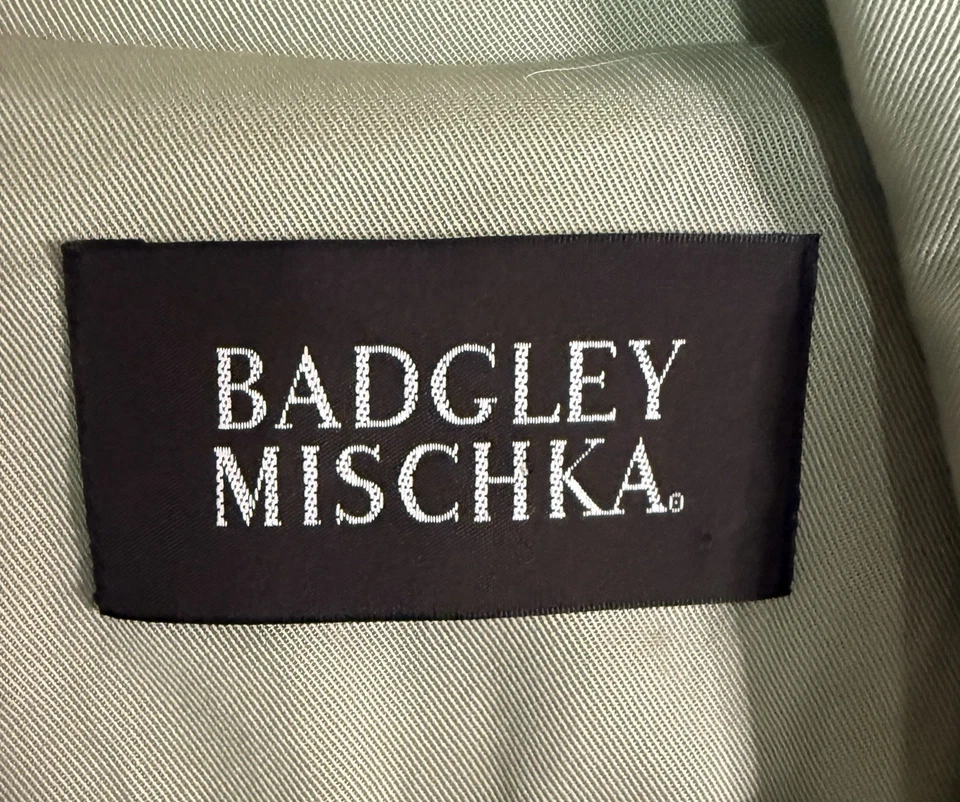 Gabardina para mujer Badgley Mischka talla grande Foto 3 de 4