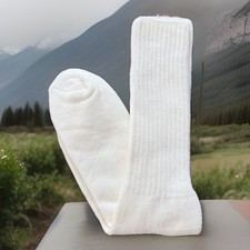 VTG Crew Socks 10-13 20  White USA Made Acrylic Nylon Sports 80s 90s Thick Soft.