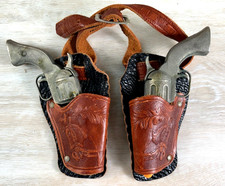 Vintage HUBLEY PAL 6" Single Shot Toy Cap Gun in Leather Holsters Set of 2