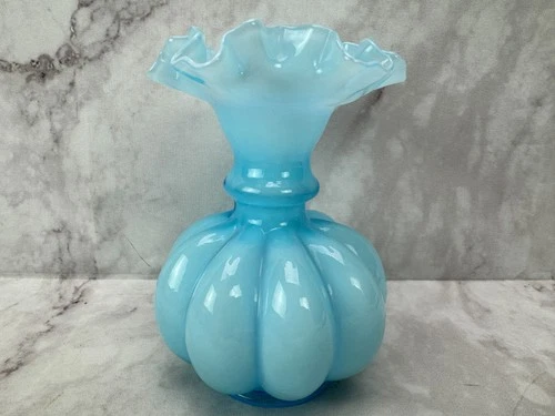 Vintage Fenton Glass Baby Blue Vase Ruffled Top Melon Vase 5 3/4" Tall