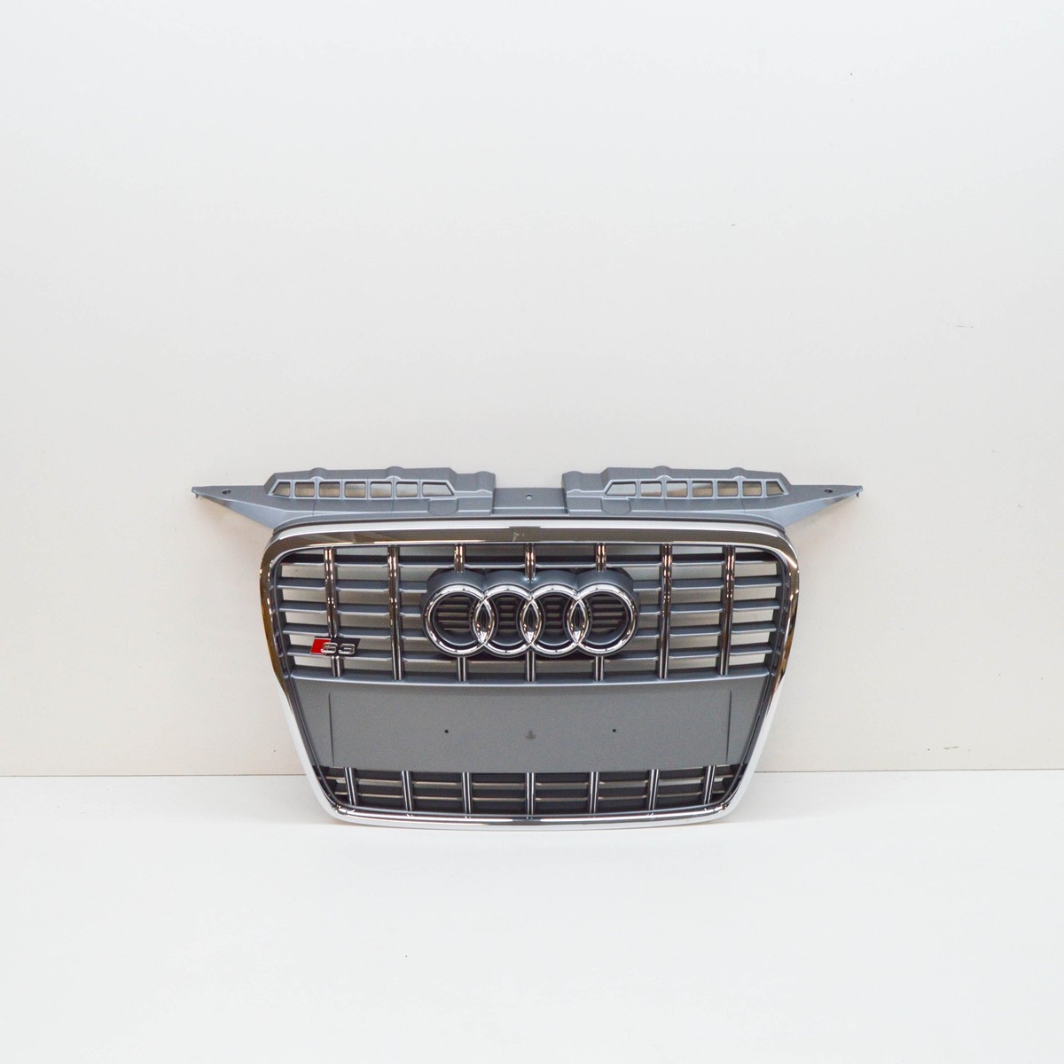 Upgrade Sportgrill / Kühlergrill für Audi A3 8P Facelift 08-12 matt Silber in Wa
