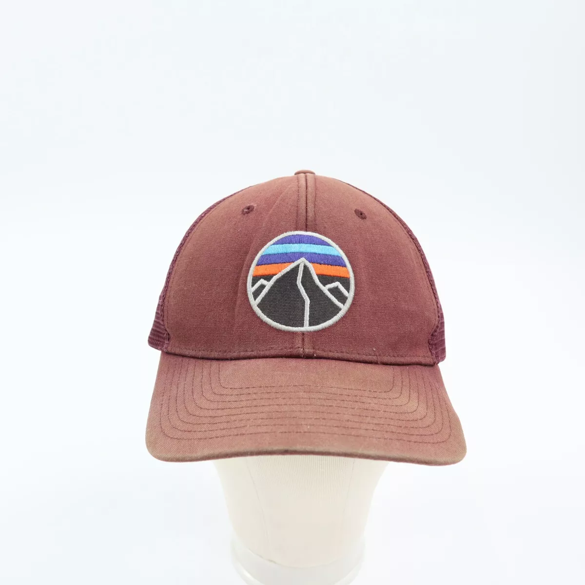 Maroon patagonia hat sales