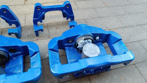 BMW E90 E92 E93 335i 335d BIG FREKE UPGRADE PINZE ANTERIORI SUPPORTI 57/30/348 - Foto 8 di 18