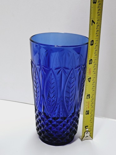 Avon Royal Sapphire 5 7/8 " Cobalt Blue Tall 14 oz Glass Tumbler Leaf - Picture 3 of 6
