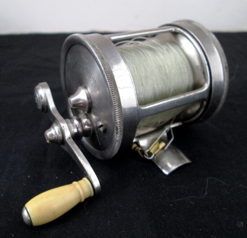 Vintage A.F. Meisselbach Tripart No. 580 Baitcasting Reel Made in