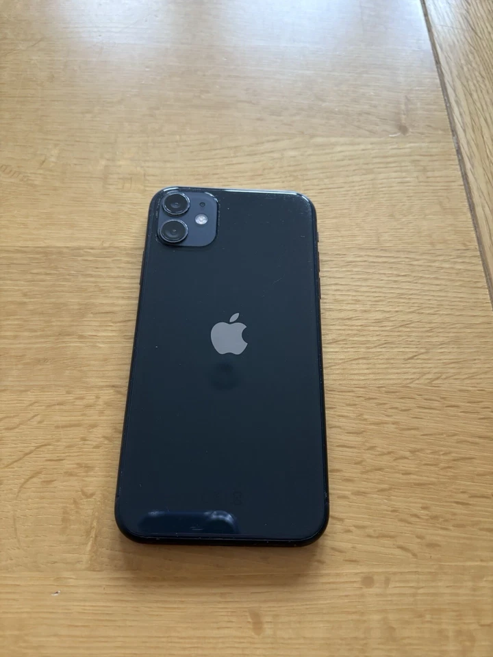 Iphone 11, photo 2 of 3