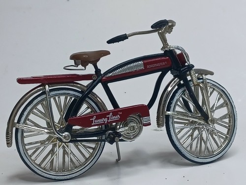 ROADMASTER LUXURY LINER Die Cast 
