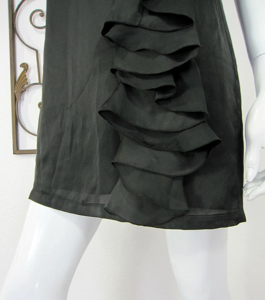 VESTIDO GO International sin mangas con volantes talla xs cuello redondo negro   Foto 4 de 4