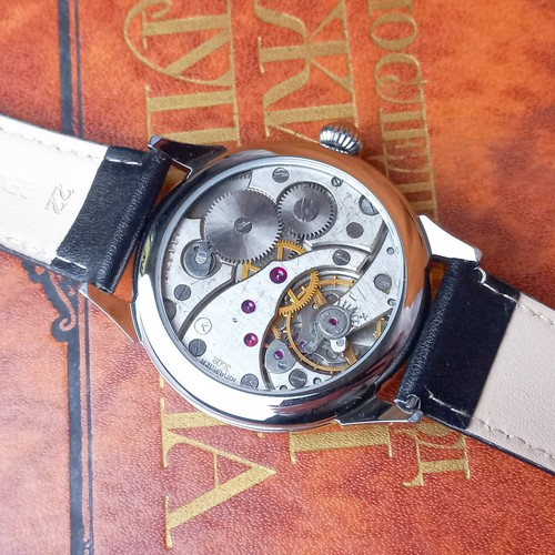 Vintage Wristwatch Marriage Chemical Protection Soviet Men's Watch Serviced - Picture 11 of 11