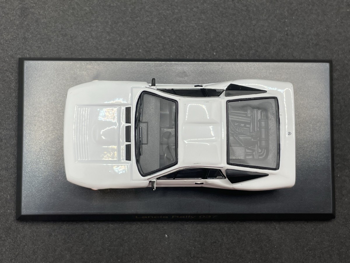 Kyosho - Lancia Rally 037 Rally Safari 1984 1:18 Kyosho - Lancia Rally 037 Rally Safari 1984 1:18