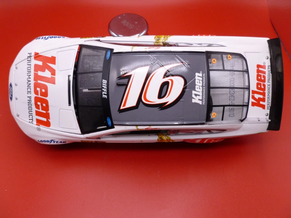 Difícil de encontrar 1/24 Action Greg Biffle 2016 Kleen Performance Roush Fusion #16 1/829 CWC Foto 3 de 4
