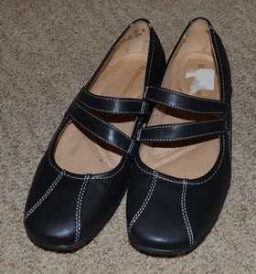 naturalizer black mary jane shoes