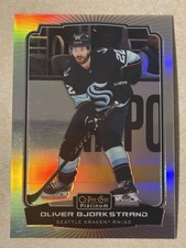 2022-23 O-Pee-Chee Platinum - Oliver Bjorkstrand #107 Rainbow
