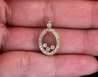 Vintage Chopard 18K Yellow Gold Happy Floating Diamonds Oval Pendant Necklace