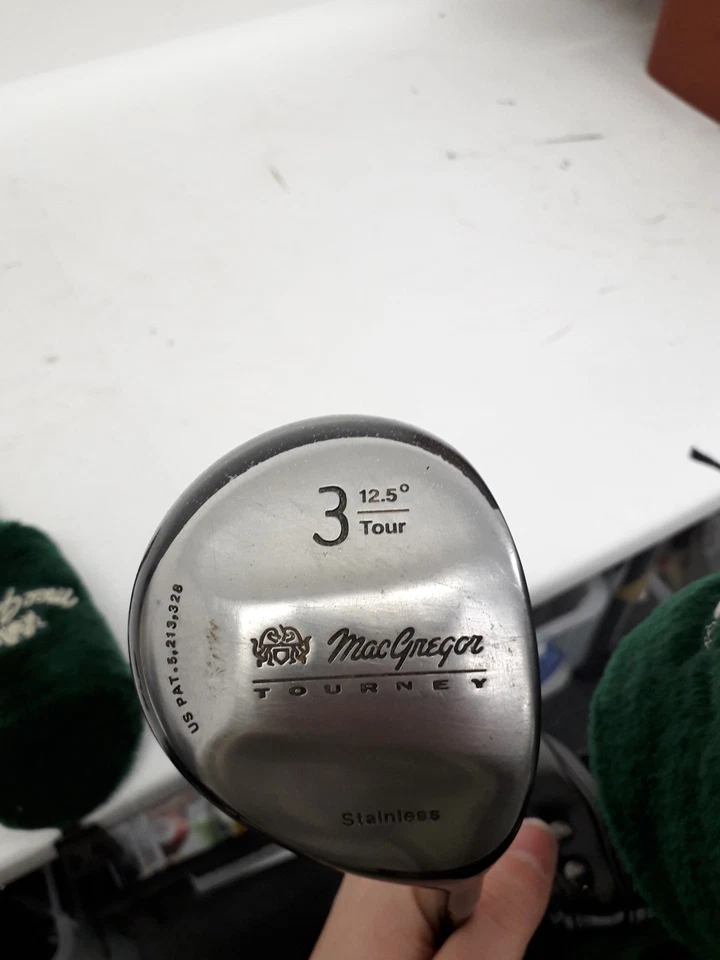 MacGregor Tourney Golf Club Set with Bag and Headcovers Bundle - Image 3 of 4