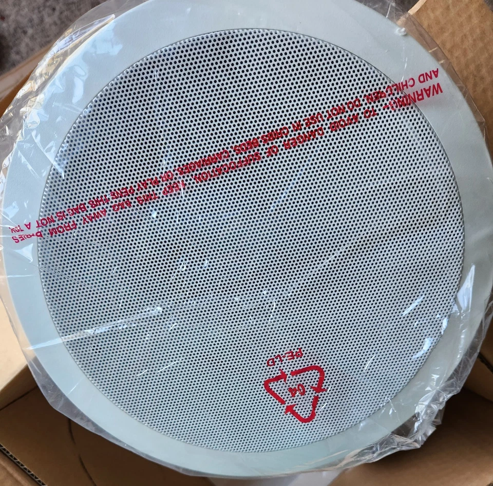 Altavoces de techo Niles CM6, juego completo de 2 nuevos. PAR CM6 NUEVO EN CAJA Foto 4 de 4