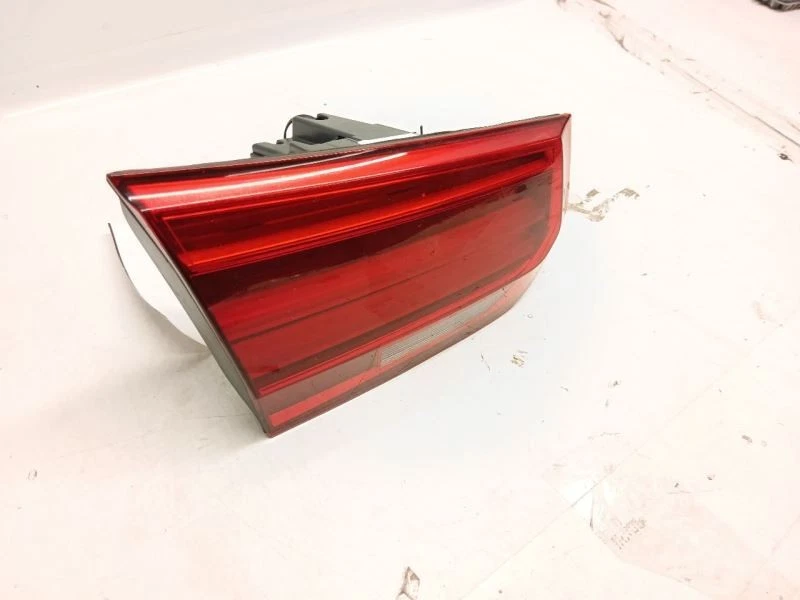 Luz trasera izquierda interior 17-18 bmw f30 320i 330i 340 63217369121 Foto 2 de 4