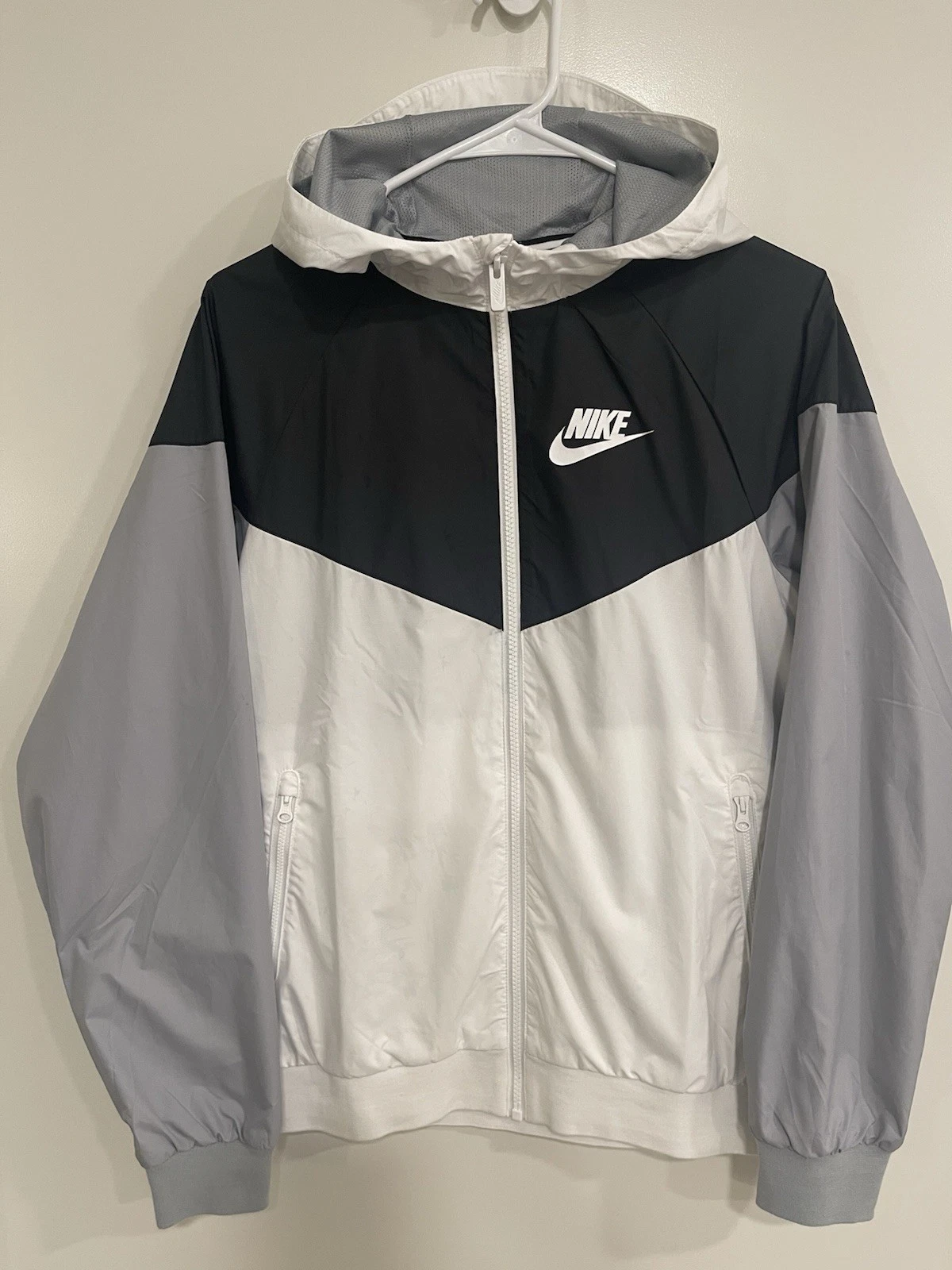 Nike Windbreaker Jacket Youth XL Full Zip Hoodie 850443-102 Black White Gray