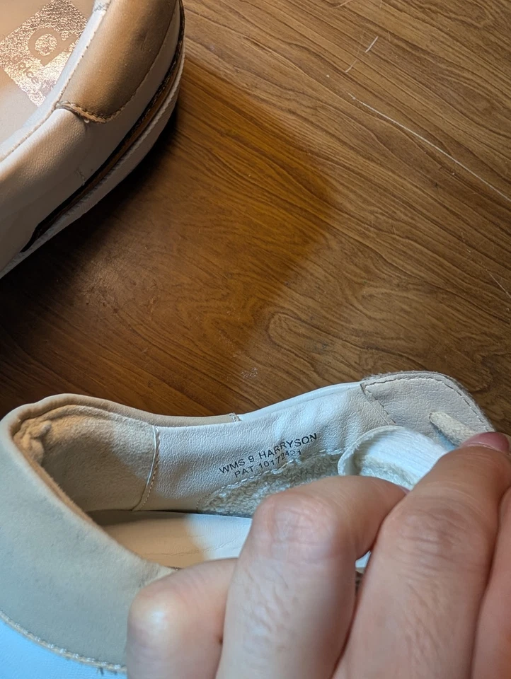 Women’s DOLCE VITA Zina White/ Beige Leather Sneakers Lace Up , Size 9 - Image 2 of 4