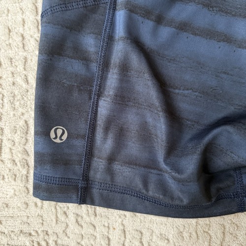 Lululemon Athletica Bike Shorts Womens Size 6 Performance Side Pockets Striped - Picture 7 of 9