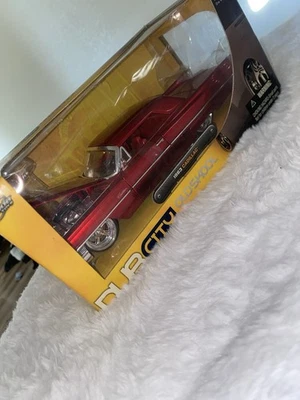 1963 Cadillac 1:24 Diecast OLDSKOOL Jada Toys Dub City Red | eBay