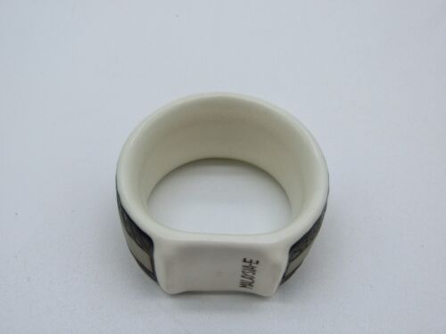 Mikasa Arabella Napkin Rings Set of 4 – CAC01/466 – Discontinued – New Open Box - Picture 4 of 10