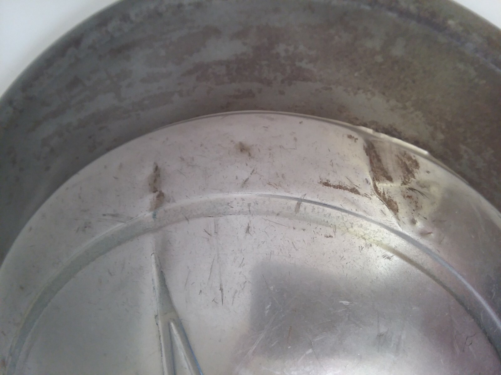 1930s 1940s Ford Deluxe Hubcap 13" Diameter Chrome Good "Flying Saucer