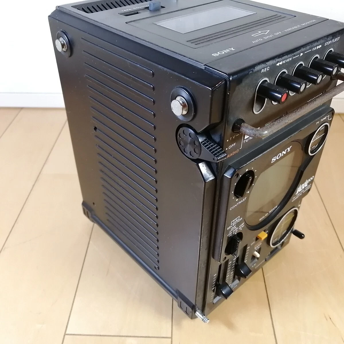 SONY Sony JACKAL300 Jackal TV-FM/AM radio-cassette latte-cassette FX-300 tested
