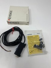 Keyence FS2-60 Photoelectric Fiber Optic Sensor Amplifier