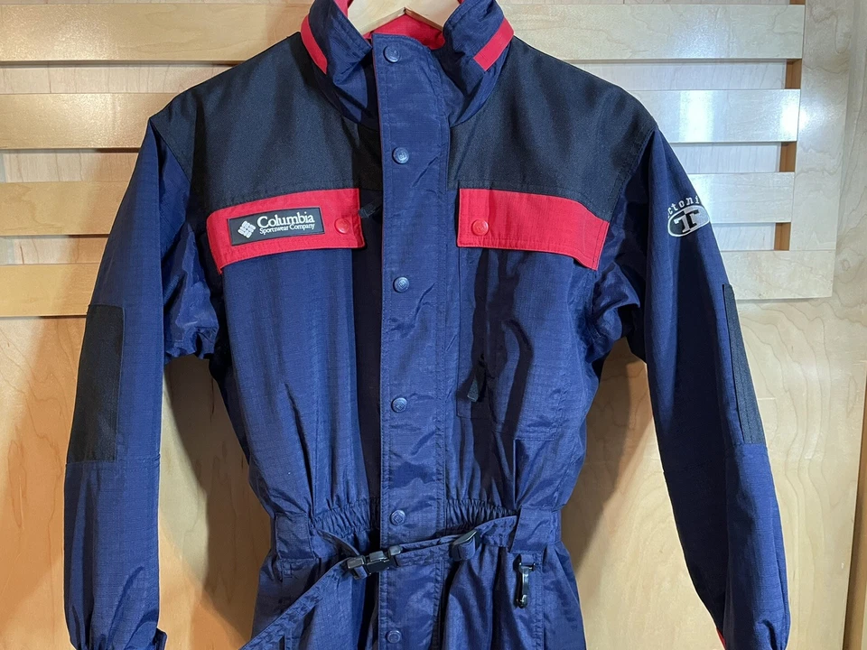 Mono Columbia Tectonite Talla 10/12 Cremallera Con Capucha Broches Correa Cinturón Bolsillos Azul Marino Foto 2 de 4