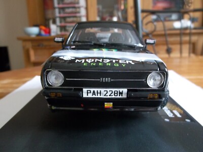 1/18 Sunstar 2008 Ford Escort RS1800 - #10 Ken Block, A.Gelsomino Colin McRae Forest Stages Diecast Car Model