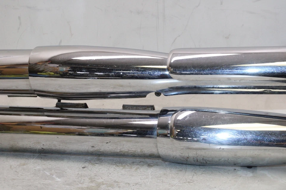 04-07 CABEZAL SILENCIADOR SISTEMA ESCAPE COMPLETO OEM KAWASAKI VULCAN 2000 VN2000A Foto 3 de 4