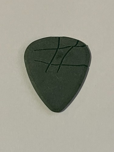 RARE Blind Melon Guitar Pick Brad Smith 1995 Soup Tour One Sided w/ Razor Cuts - Picture 2 of 2