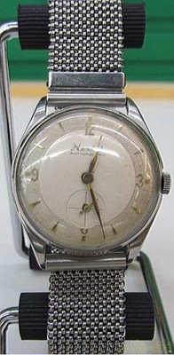 Centersecond Manual Winding Wristwatch Used
