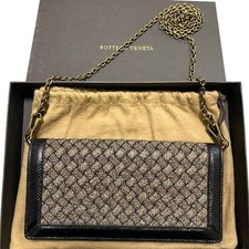 BOTTEGA VENETA Intrecciato Chain Wallet Excellent Condition