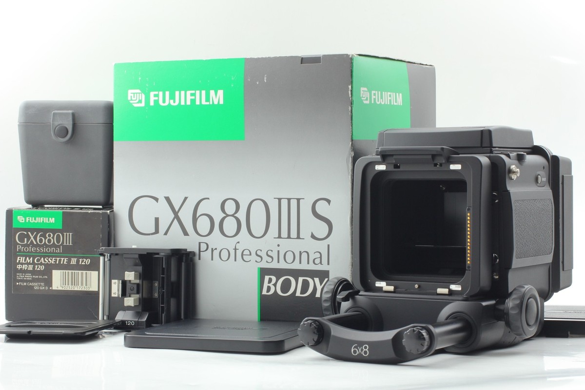フィルムカメラ FUJIFILM GX680 III S Professional Mint in Box** Fujifilm GX680 III S Pro Studio Film Camera
