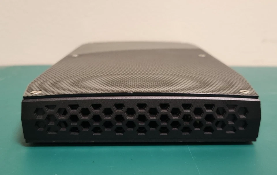 Intel NUC6i7KYK Mini PC Intel Core i7-6770HQ 8G Ram 256G M.2 NVME Win 11 WiFi BT Foto 3 de 4