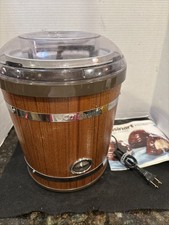 Cuisinart 2 cuartos FroYo-Heladera y Sorbete Acabado Madera Mdl # ICE-35-COMO NUEVO ESTADO
