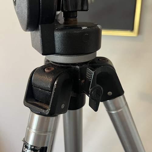 Bogen 6’ Ft Professional Tripod w/ 3126 Head Made in Italy - Picture 13 of 17