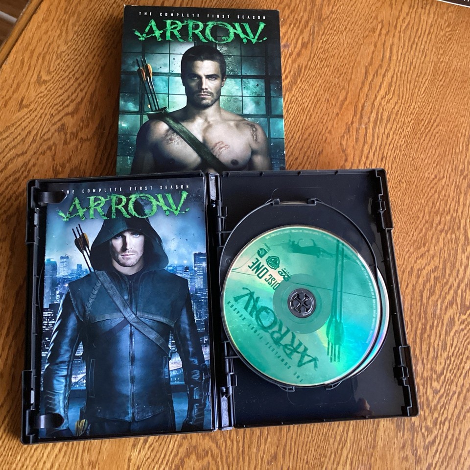 The Arrow TV Series - The Complete First Second Third & Fourth Season ...