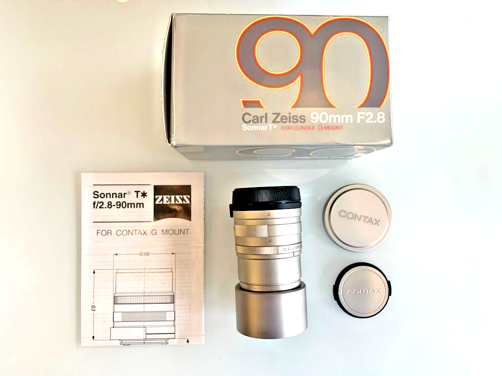 CONTAX - ZEISS G MOUNT SONNAR T - 90mm f 2.8 - PRISTINE, OPEN BOX