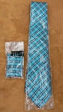 Hi-Tie Fashion comes with Tie/Handkerchief/Cufflinks