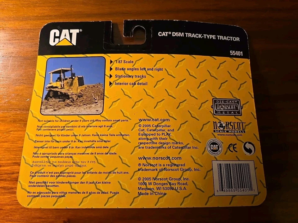 Tractor Norscot Collector Series CAT Diecast D5M 2005 tipo pista 1:87 en tarjeta Foto 2 de 2